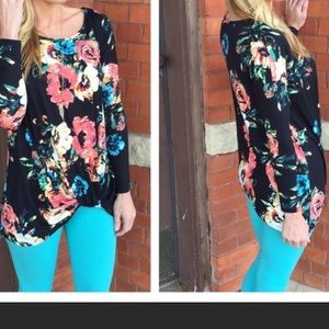 NWT Boutique Purchased Flower Print Tunic